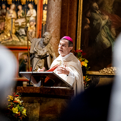Vesper am Tag des geweihten Lebens / Erzdiözese Wien/Schönlaub