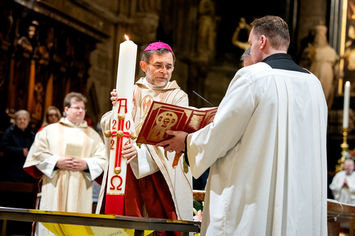 Feier der Osternacht 2026 / Erzdiözese Wien/Schönlaub, Stephan Schönlaub